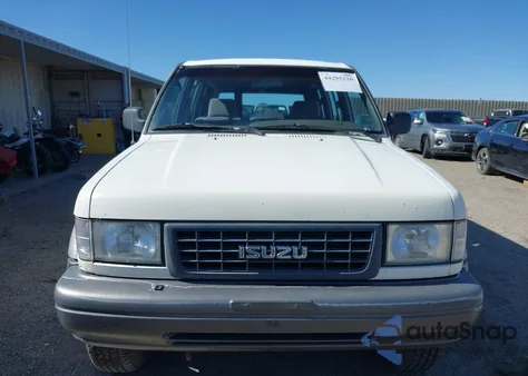 1995 Isuzu Trooper S z USA, uszkodzony, nr VIN JACDJ58V4S7918242